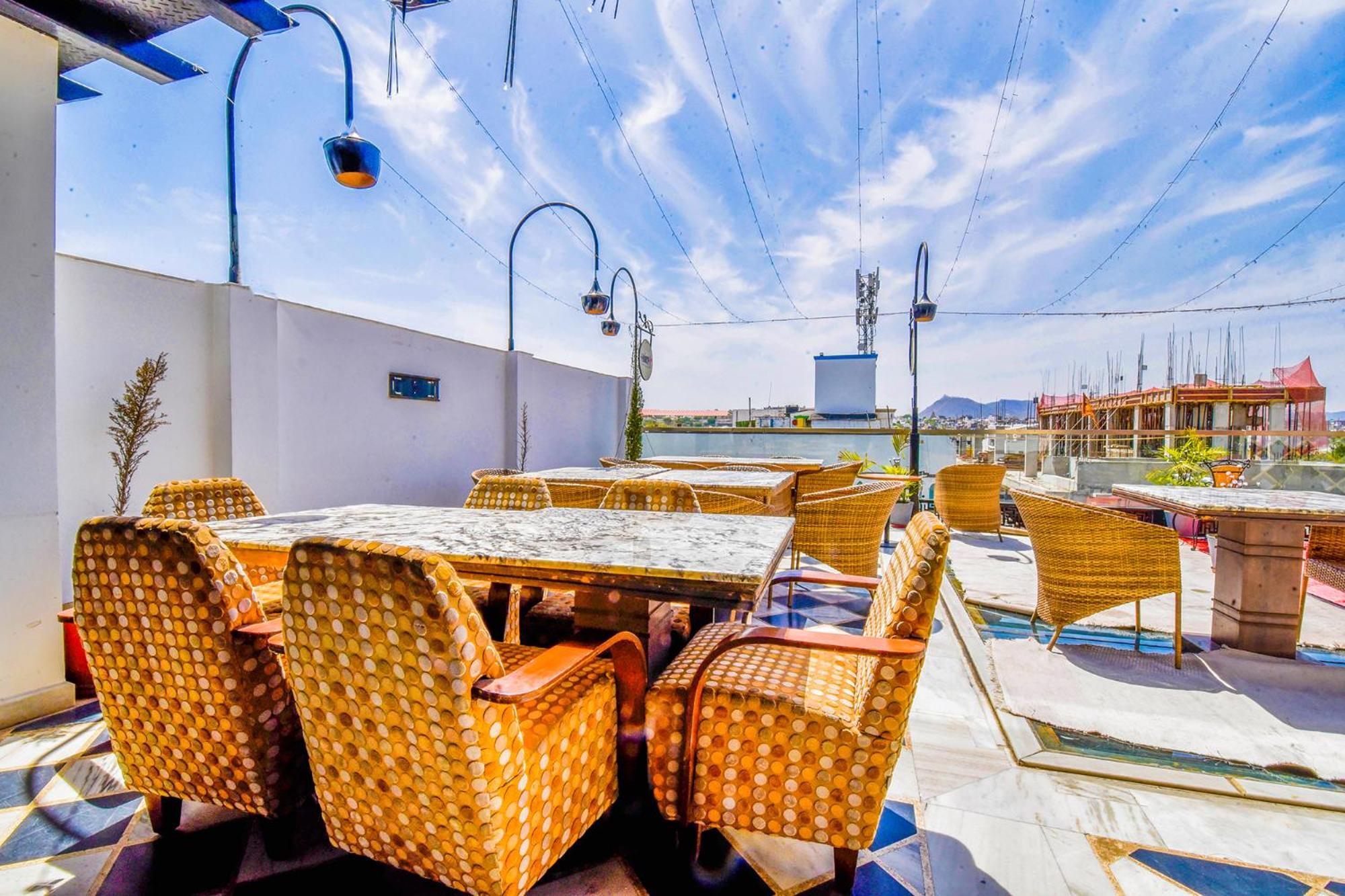 Fabhotel Naivara Boutique Udaipur Ngoại thất bức ảnh